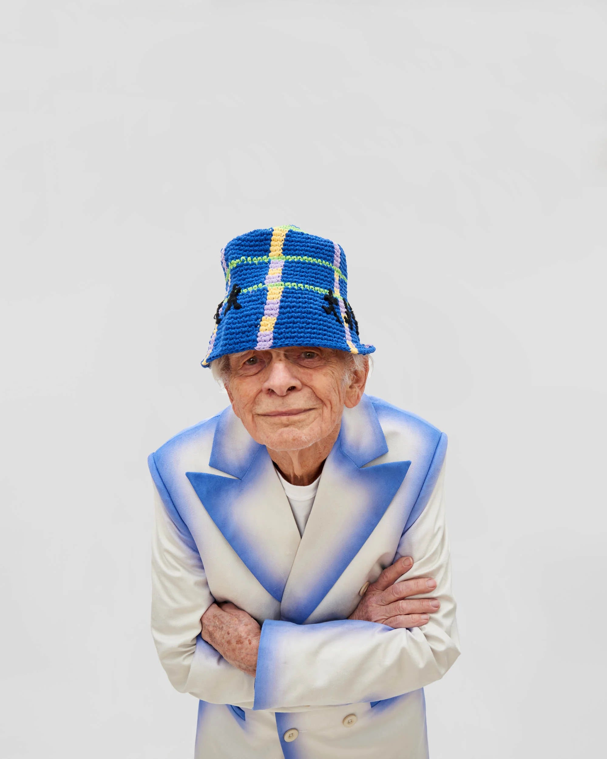 Kidsuper Running man crochet hat- Blue
