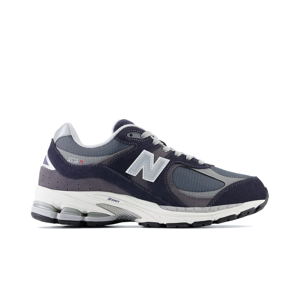 
                  
                    Load image into Gallery viewer, New Balance 2002R &amp;#39;Eclipse&amp;#39;
                  
                