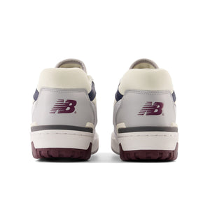 
                  
                    Load image into Gallery viewer, New Balance 550 &amp;#39;White Burgundy&amp;#39;
                  
                