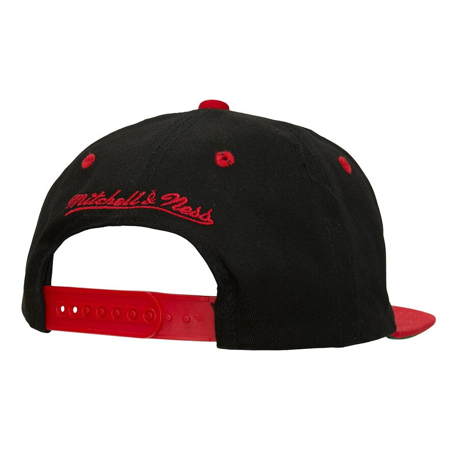 Mitchell & Ness NCAA Varsity Letter Snapback Ohio State