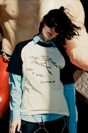
                  
                    Load image into Gallery viewer, Jungles JUNGLES Take it Easy T-Shirt &amp;#39;Black/White&amp;#39;
                  
                