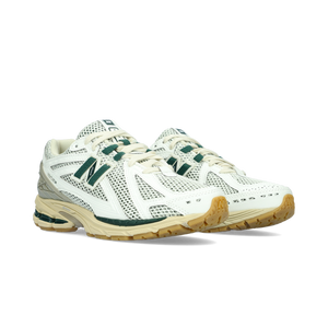 
                  
                    Load image into Gallery viewer, New Balance M1906RQ &amp;#39;Sea Salt&amp;#39;
                  
                
