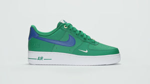
                  
                    Load and play video in Gallery viewer, Nike Air Force 1 &amp;#39;07 LV8 &amp;#39;Malachite&amp;#39;
                  
                