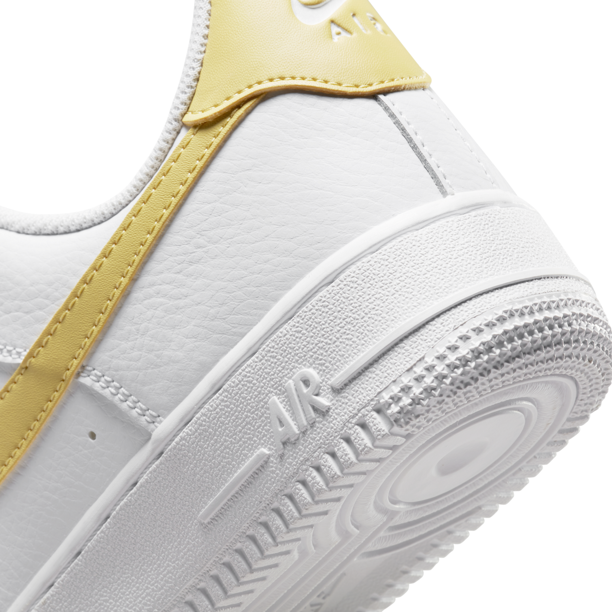 Women's Nike Air Force 1 'Saturn Gold'