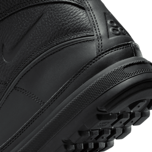 
                  
                    Load image into Gallery viewer, Nike Woodside II &amp;#39;Black&amp;#39;
                  
                