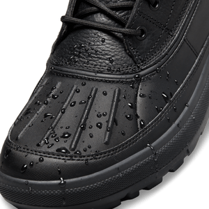 
                  
                    Load image into Gallery viewer, Nike Woodside II &amp;#39;Black&amp;#39;
                  
                