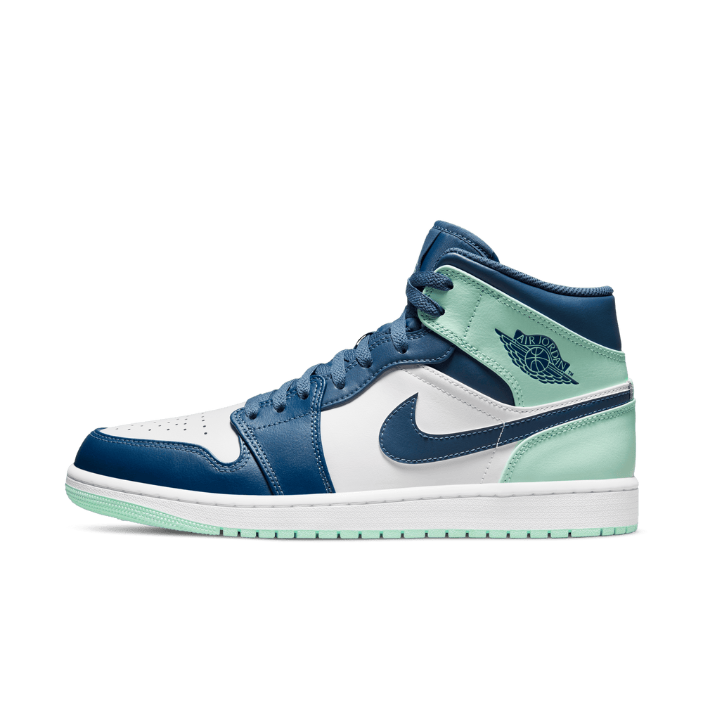 
                  
                    Load image into Gallery viewer, Air Jordan 1 Mid &amp;#39;Mystic Navy&amp;#39;
                  
                