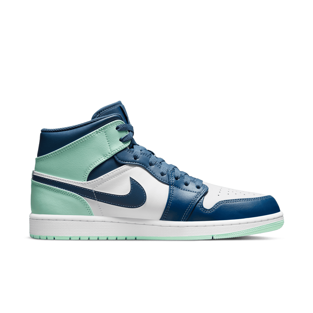 
                  
                    Load image into Gallery viewer, Air Jordan 1 Mid &amp;#39;Mystic Navy&amp;#39;
                  
                