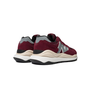 
                  
                    Load image into Gallery viewer, New Balance M5740HL1 &amp;#39;Garnet&amp;#39;
                  
                