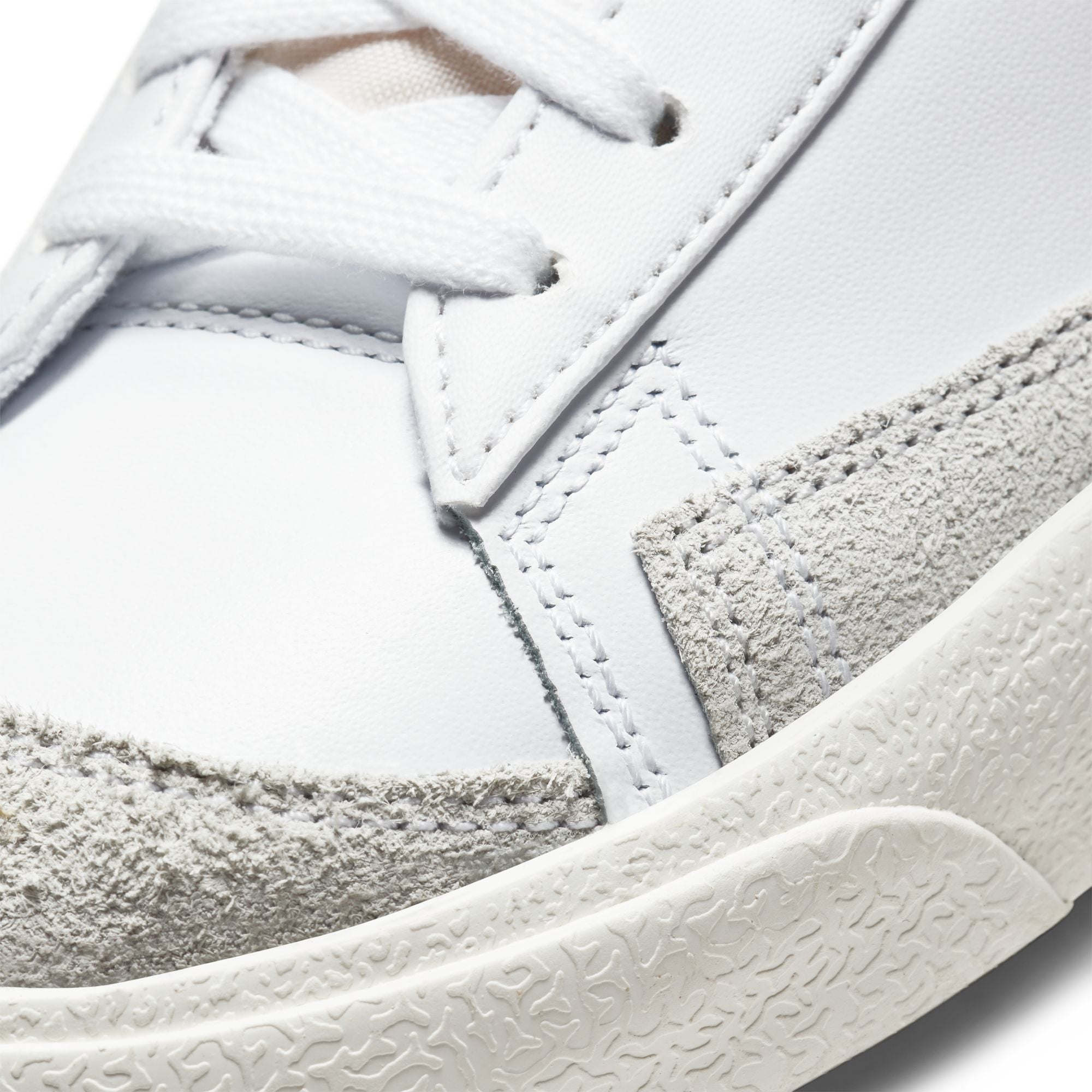 Womens Nike Blazer Mid '77 'White/Black'