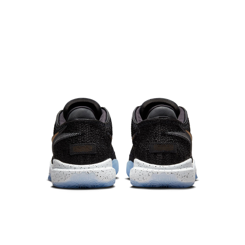 
                  
                    Load image into Gallery viewer, Nike Lebron XX &amp;#39;Black/Metallic Gold&amp;#39;
                  
                