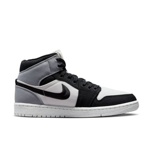 
                  
                    Load image into Gallery viewer, Womns Air Jordan 1 Mid SE
                  
                