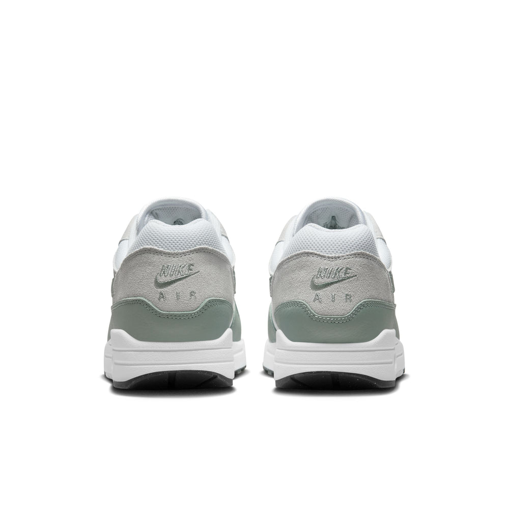 
                  
                    Load image into Gallery viewer, Nike Air Max 1 SC &amp;#39;Mica Green&amp;#39;
                  
                