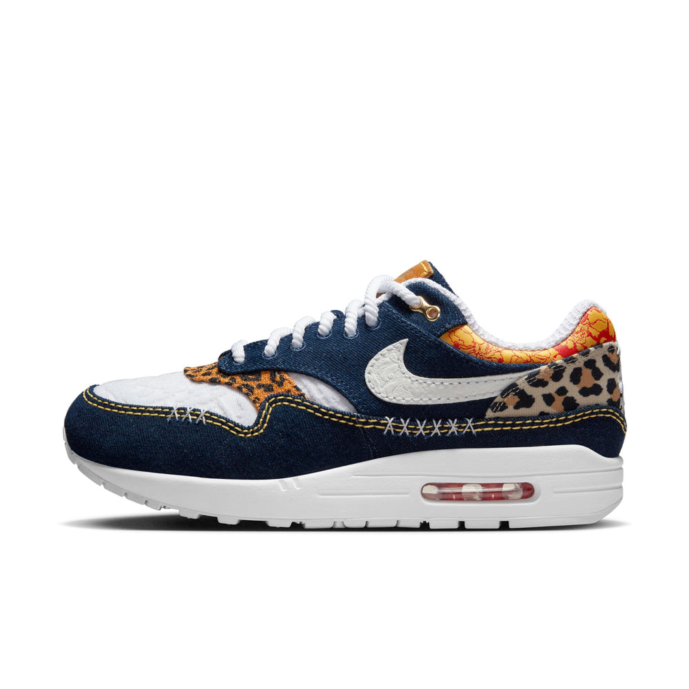 
                  
                    Load image into Gallery viewer, Nike Air Max 1 Premium &amp;#39;Washed Denim&amp;#39;
                  
                