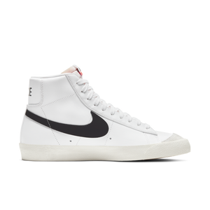 
                  
                    Load image into Gallery viewer, Nike Blazer Mid &amp;#39;77 Vintage &amp;#39;White/Black&amp;#39;
                  
                
