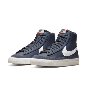 
                  
                    Load image into Gallery viewer, Nike Blazer Mid &amp;#39;77 Vintage &amp;#39;Thunder Blue&amp;#39;
                  
                