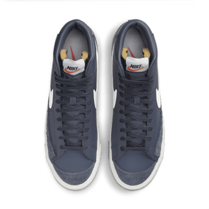 
                  
                    Load image into Gallery viewer, Nike Blazer Mid &amp;#39;77 Vintage &amp;#39;Thunder Blue&amp;#39;
                  
                