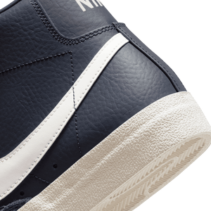 
                  
                    Load image into Gallery viewer, Nike Blazer Mid &amp;#39;77 Vintage &amp;#39;Thunder Blue&amp;#39;
                  
                