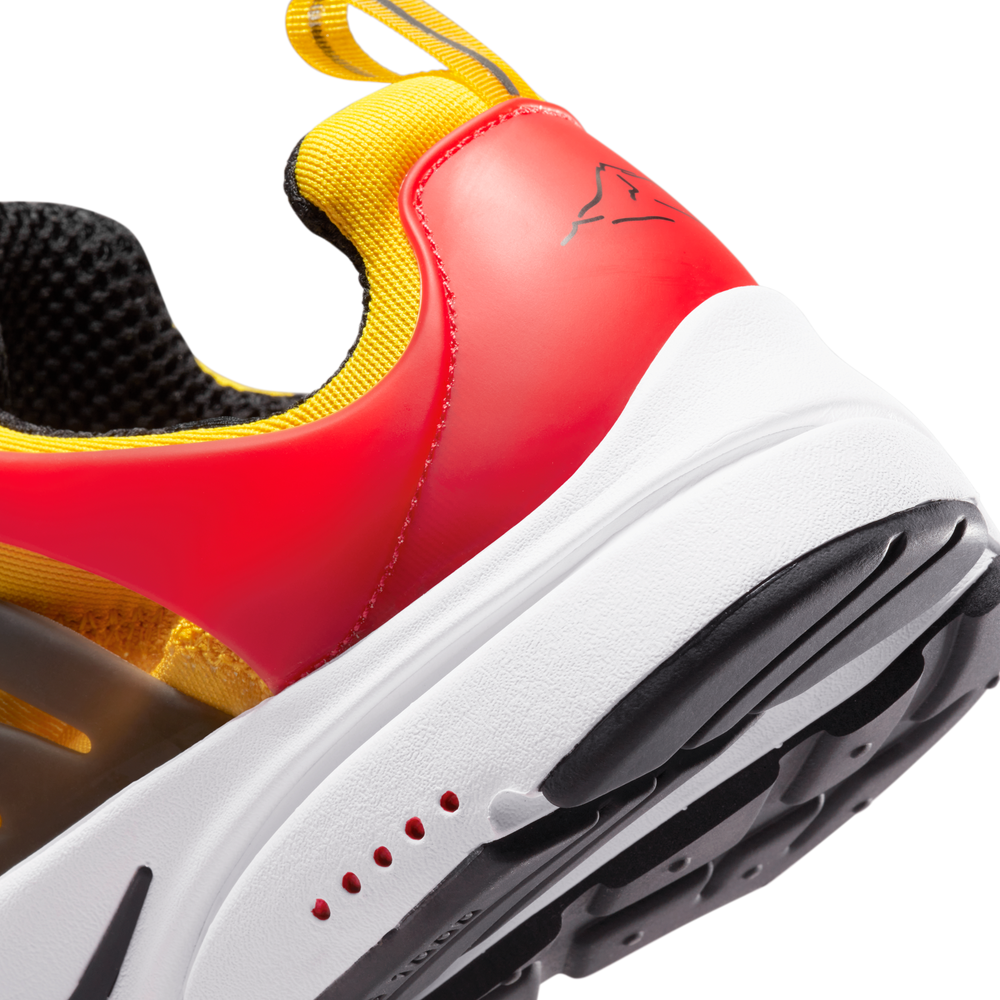 
                  
                    Load image into Gallery viewer, Nike Air Presto &amp;#39;Yellow/Black&amp;#39;
                  
                