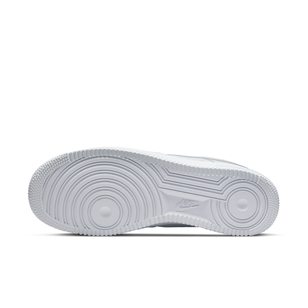 
                  
                    Load image into Gallery viewer, Nike Air Force 1 &amp;#39;07 &amp;#39;White&amp;#39; (2022)
                  
                