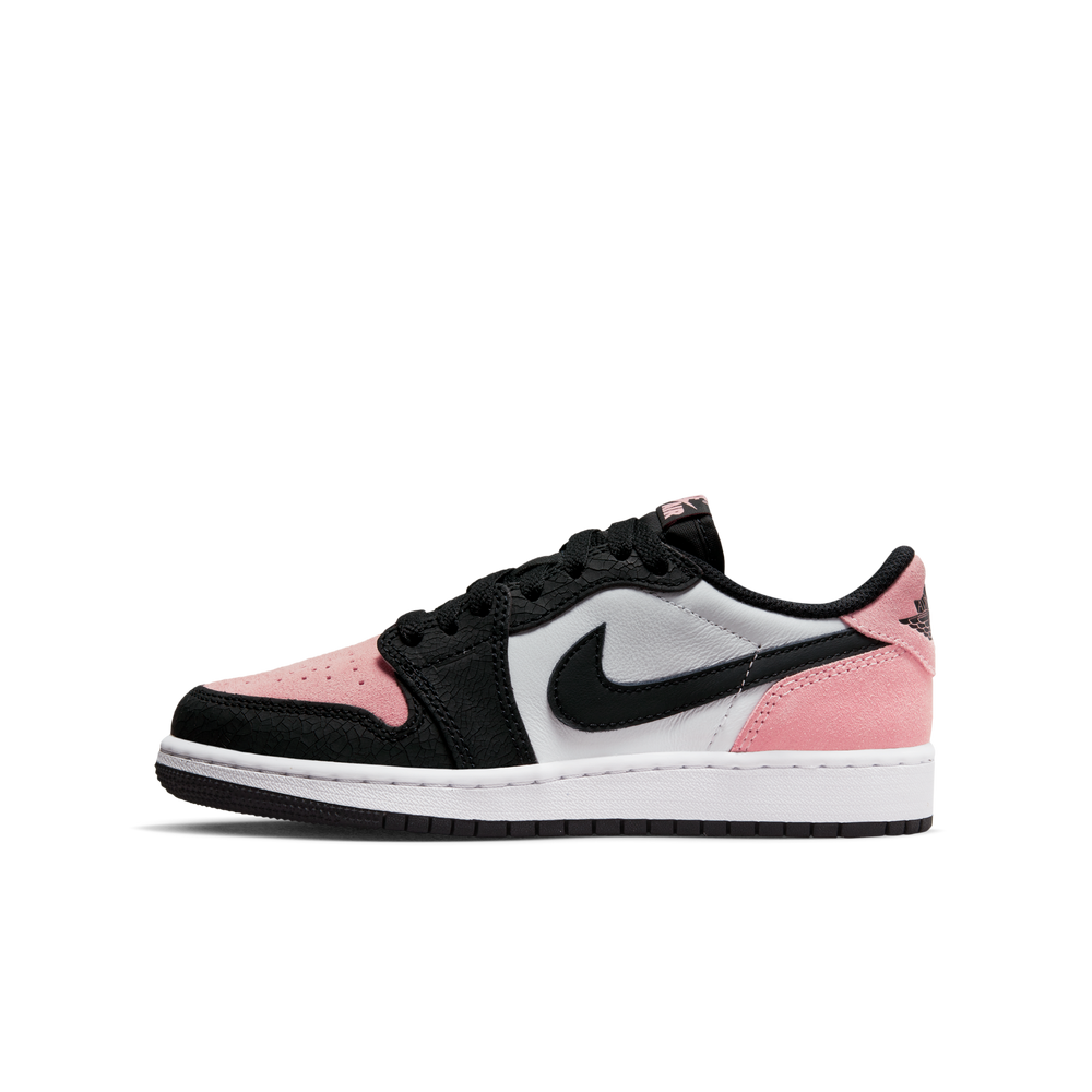 
                  
                    Load image into Gallery viewer, Youth Air Jordan 1 Low OG &amp;#39;Bleached Coral&amp;#39;
                  
                
