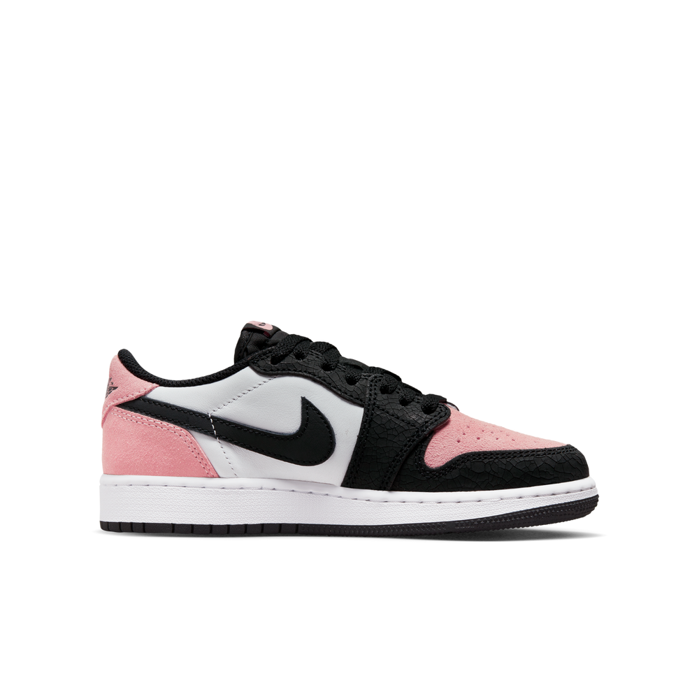 
                  
                    Load image into Gallery viewer, Youth Air Jordan 1 Low OG &amp;#39;Bleached Coral&amp;#39;
                  
                