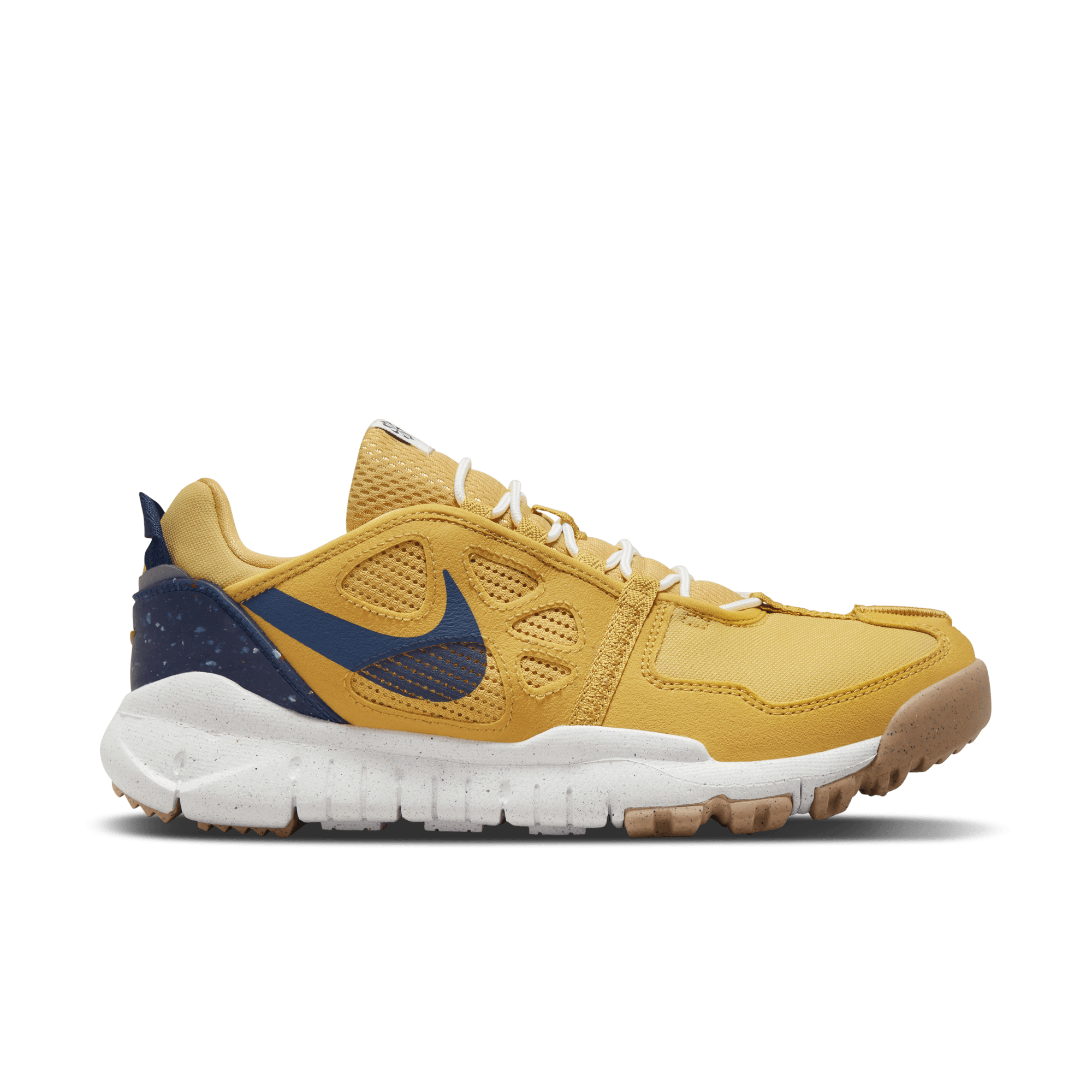 Nike Free Terra Vista 'Sanded Gold'