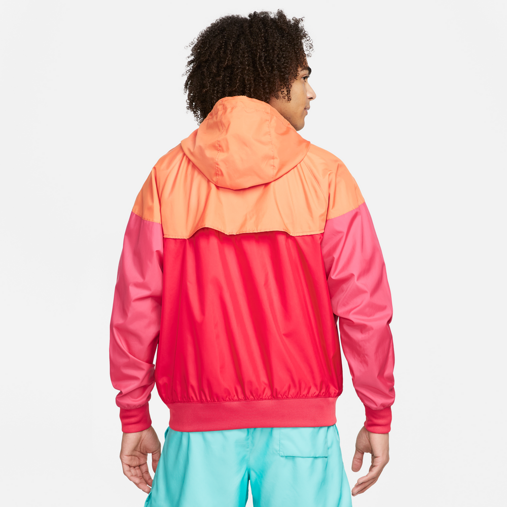 
                  
                    Load image into Gallery viewer, Nike Sportswear Windrunner &amp;#39;Red Clay&amp;#39;
                  
                