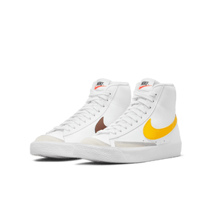 
                  
                    Load image into Gallery viewer, Youth Nike Blazer Mid &amp;#39;77 GS &amp;#39;Vivid Sulfur&amp;#39;
                  
                