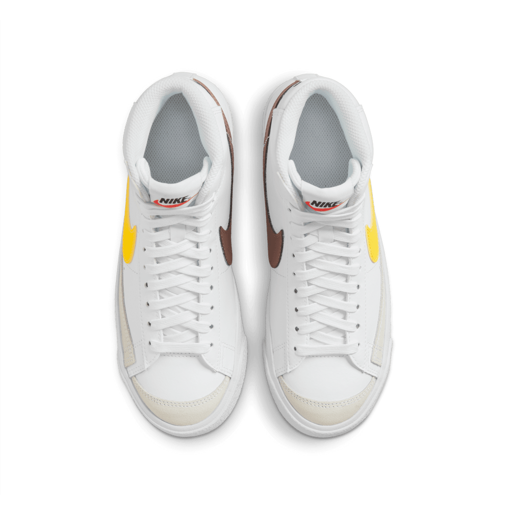 
                  
                    Load image into Gallery viewer, Youth Nike Blazer Mid &amp;#39;77 GS &amp;#39;Vivid Sulfur&amp;#39;
                  
                
