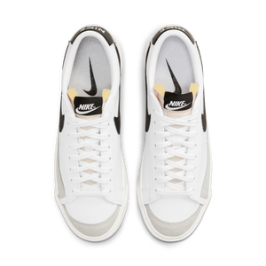 
                  
                    Load image into Gallery viewer, Womens Nike Blazer Low &amp;#39;77 &amp;#39;White/ Black Heel&amp;#39;
                  
                