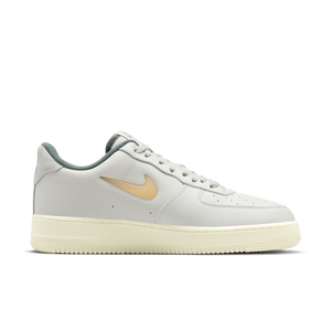 
                  
                    Load image into Gallery viewer, Nike Air Force 1 07 LX &amp;#39;Light Bone&amp;#39;
                  
                