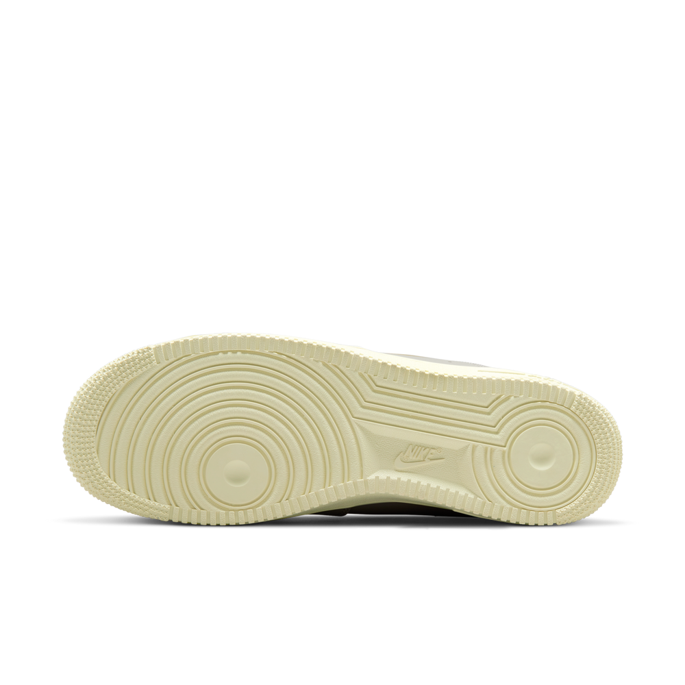 
                  
                    Load image into Gallery viewer, Nike Air Force 1 07 LX &amp;#39;Light Bone&amp;#39;
                  
                