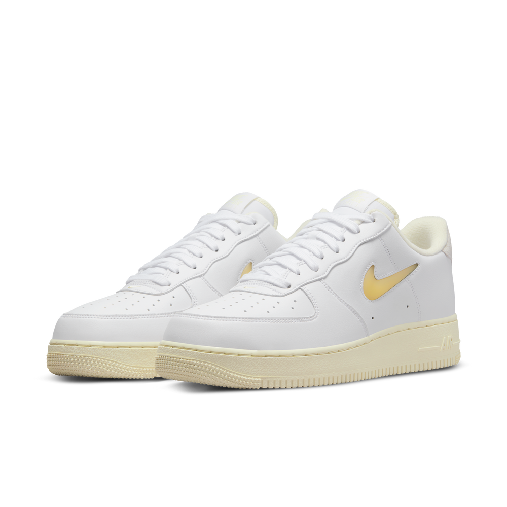 
                  
                    Load image into Gallery viewer, Nike Air Force 1 07 LX &amp;#39;White&amp;#39;
                  
                
