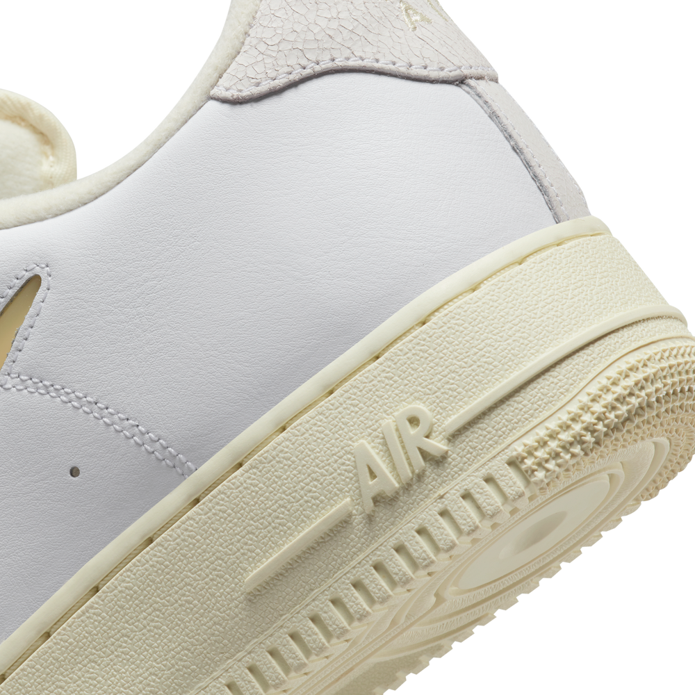 
                  
                    Load image into Gallery viewer, Nike Air Force 1 07 LX &amp;#39;White&amp;#39;
                  
                