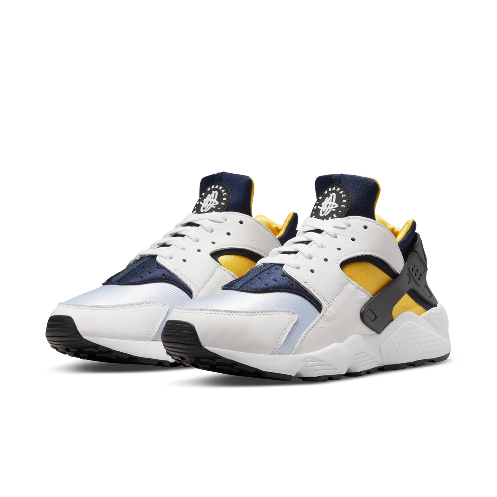 
                  
                    Load image into Gallery viewer, Nike Air Huarache &amp;#39;Varsity Maize&amp;#39;
                  
                