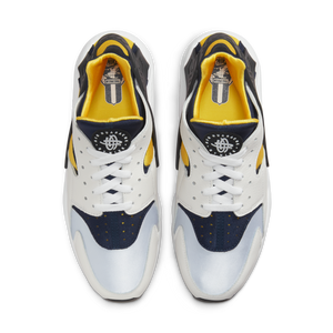 
                  
                    Load image into Gallery viewer, Nike Air Huarache &amp;#39;Varsity Maize&amp;#39;
                  
                