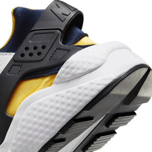 
                  
                    Load image into Gallery viewer, Nike Air Huarache &amp;#39;Varsity Maize&amp;#39;
                  
                