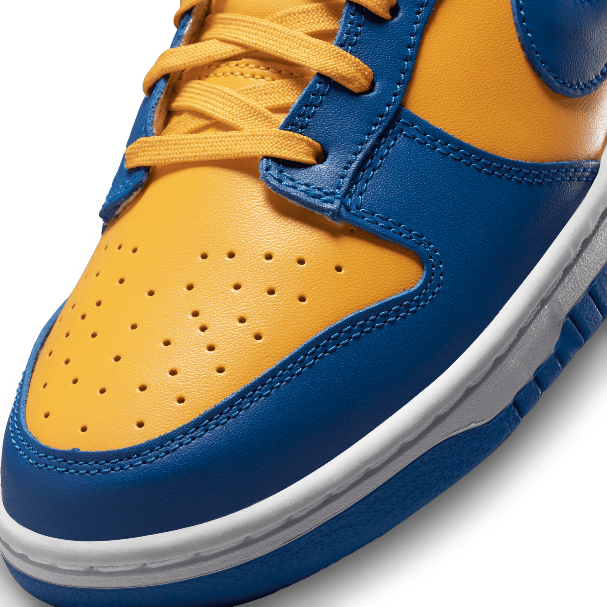 新品】NIKE DUNK LOW RETRO UCLA スニーカー ナイキ 【公式通販】