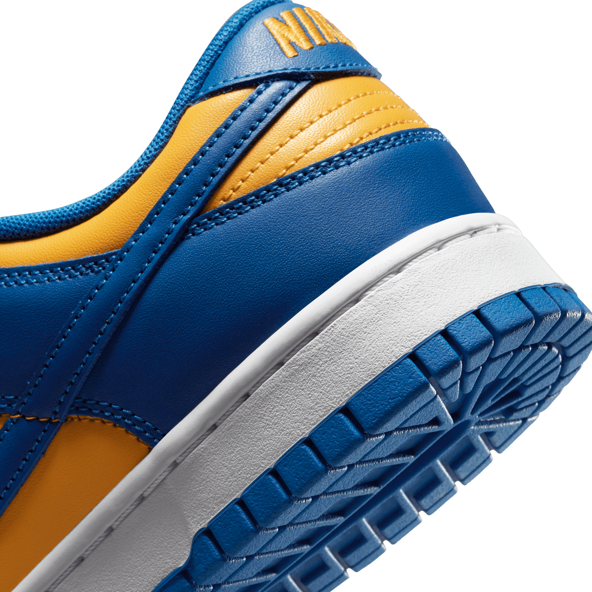 新品】NIKE DUNK LOW RETRO UCLA スニーカー ナイキ 【公式通販】