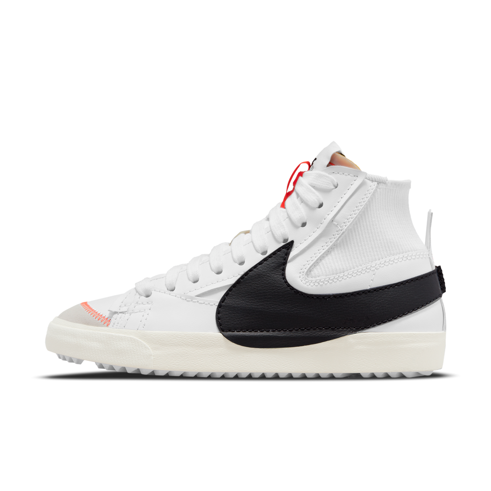 
                  
                    Load image into Gallery viewer, Nike Blazer Mid &amp;#39;77 Jumbo &amp;#39;White/ Black&amp;#39;
                  
                