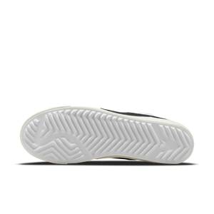 
                  
                    Load image into Gallery viewer, Nike Blazer Mid &amp;#39;77 Jumbo &amp;#39;White/ Black&amp;#39;
                  
                
