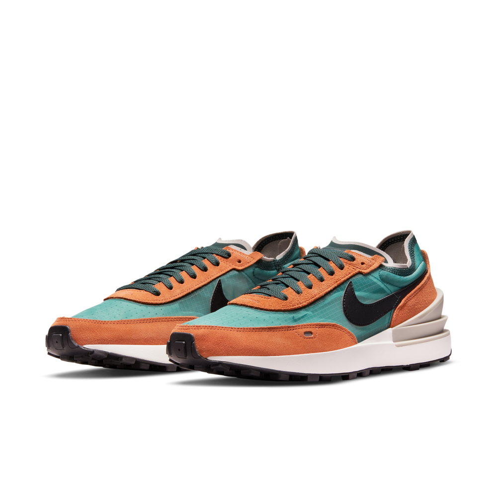 
                  
                    Load image into Gallery viewer, Nike Waffle One SE &amp;#39;Pro Green&amp;#39;
                  
                