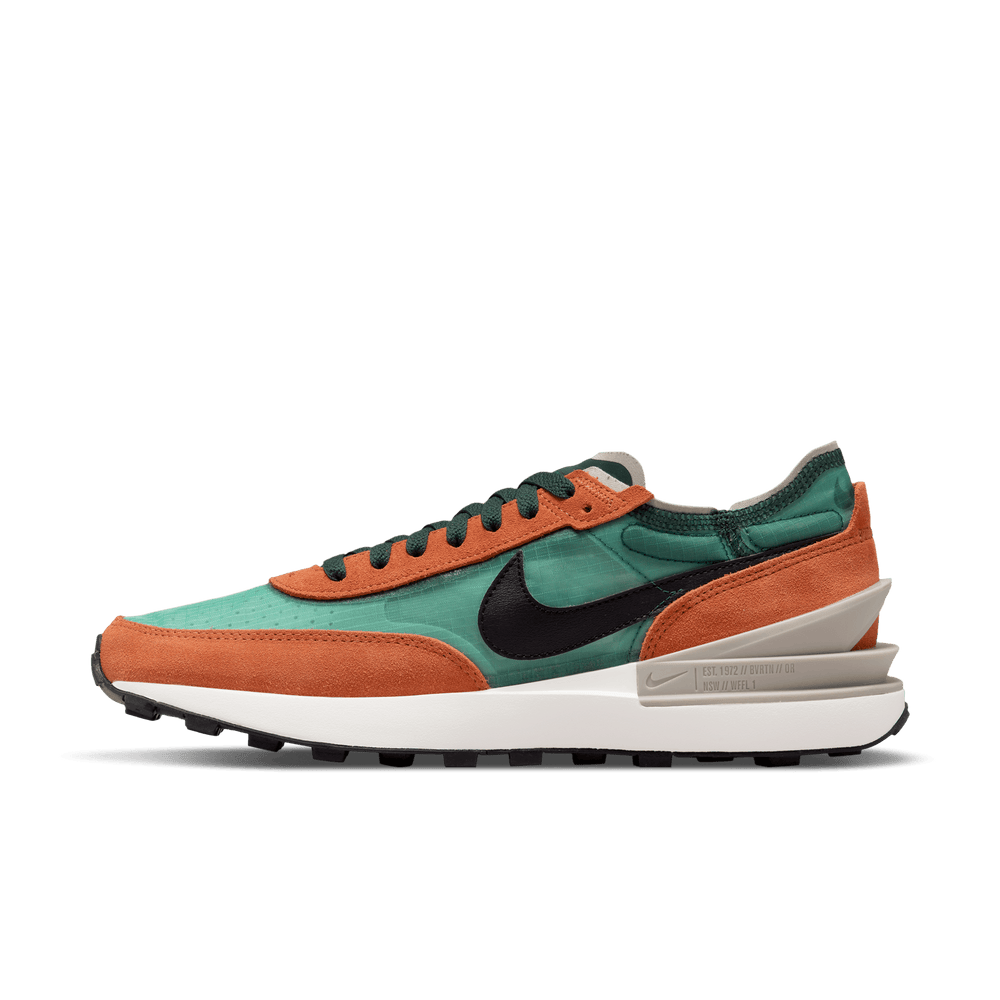 
                  
                    Load image into Gallery viewer, Nike Waffle One SE &amp;#39;Pro Green&amp;#39;
                  
                