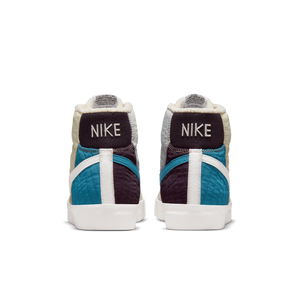 
                  
                    Load image into Gallery viewer, Nike Blazer Mid &amp;#39;77 Premium &amp;#39;Sail Quilt&amp;#39;
                  
                