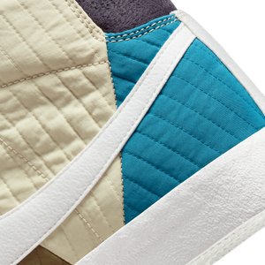 
                  
                    Load image into Gallery viewer, Nike Blazer Mid &amp;#39;77 Premium &amp;#39;Sail Quilt&amp;#39;
                  
                
