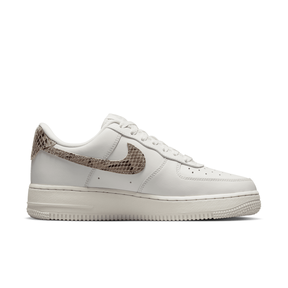 
                  
                    Load image into Gallery viewer, Womens Nike Air Force 1 &amp;#39;07 &amp;#39;Sail Snakeskin&amp;#39;
                  
                