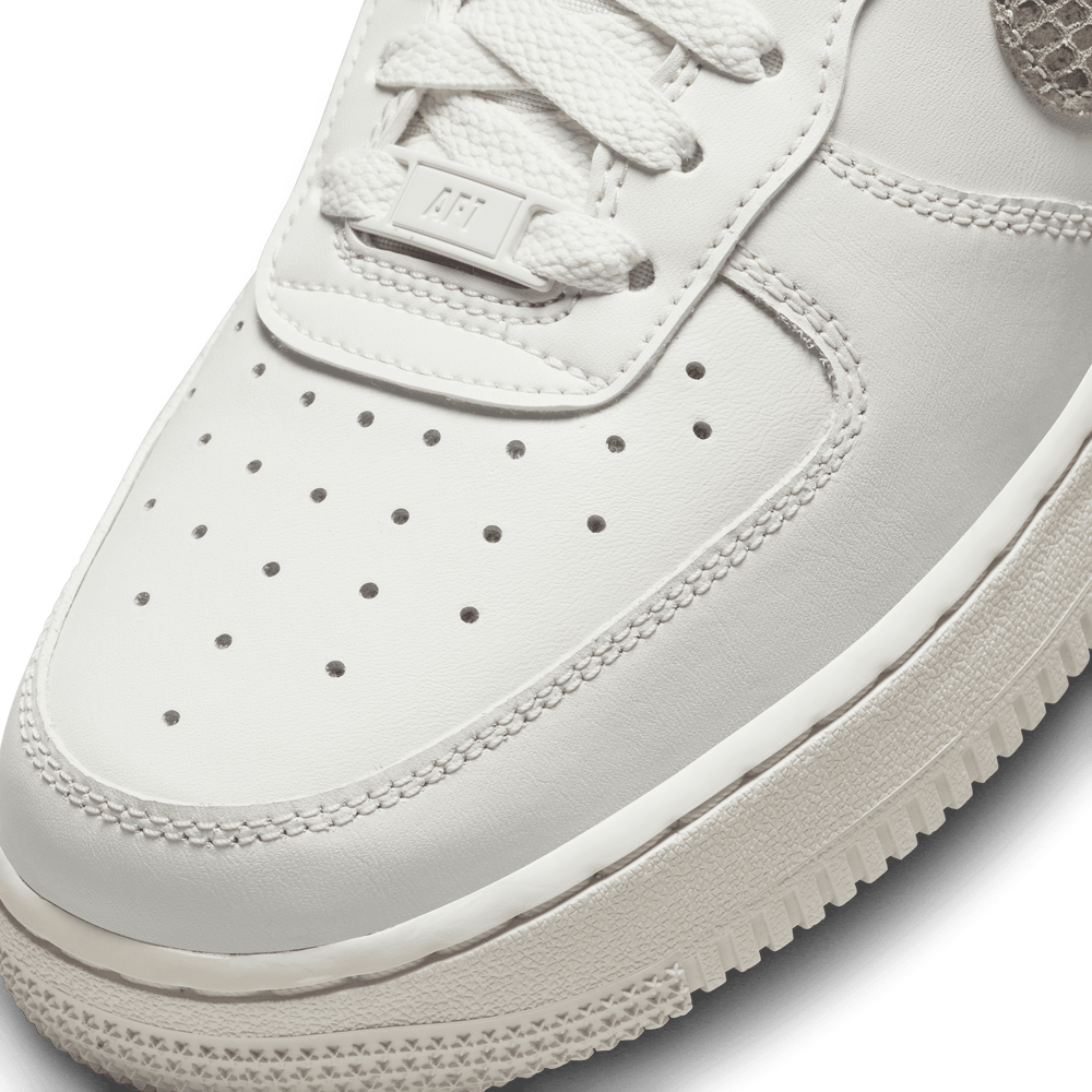 
                  
                    Load image into Gallery viewer, Womens Nike Air Force 1 &amp;#39;07 &amp;#39;Sail Snakeskin&amp;#39;
                  
                