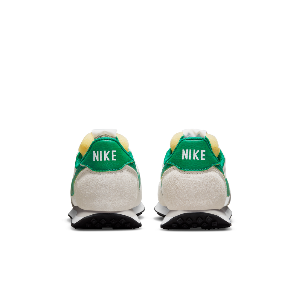 
                  
                    Load image into Gallery viewer, Nike Waffle Trainer 2 &amp;#39;Phantom Malachite&amp;#39;
                  
                