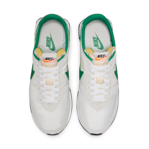 
                  
                    Load image into Gallery viewer, Nike Waffle Trainer 2 &amp;#39;Phantom Malachite&amp;#39;
                  
                